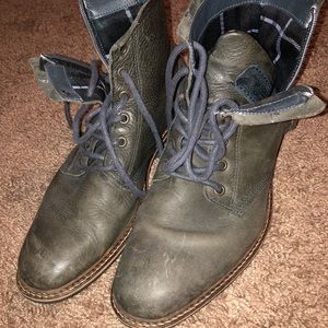Steve Madden boots